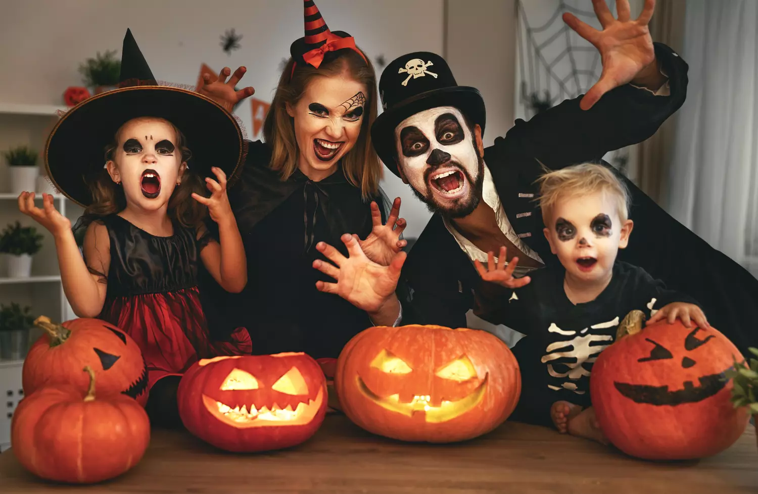 Image de présentation de l'article : Soirée Halloween en Famille : Frissons et Fun !