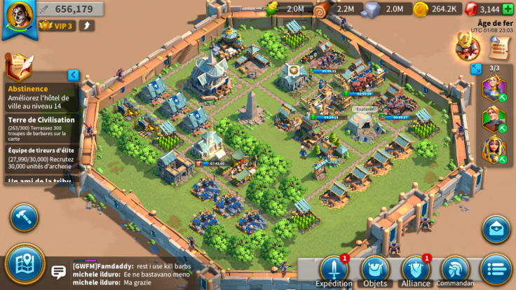 Construire beaucoup de bâtiments sur Rise of Kingdoms vous permet de gagner plus vite en puissance.
